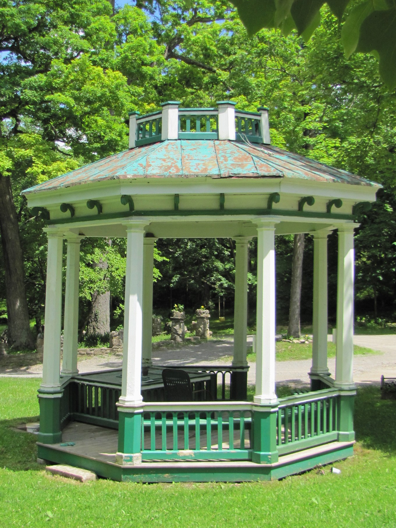 About the Buildings » Historic Yellow Sulphur Springs Montgomery County, VA